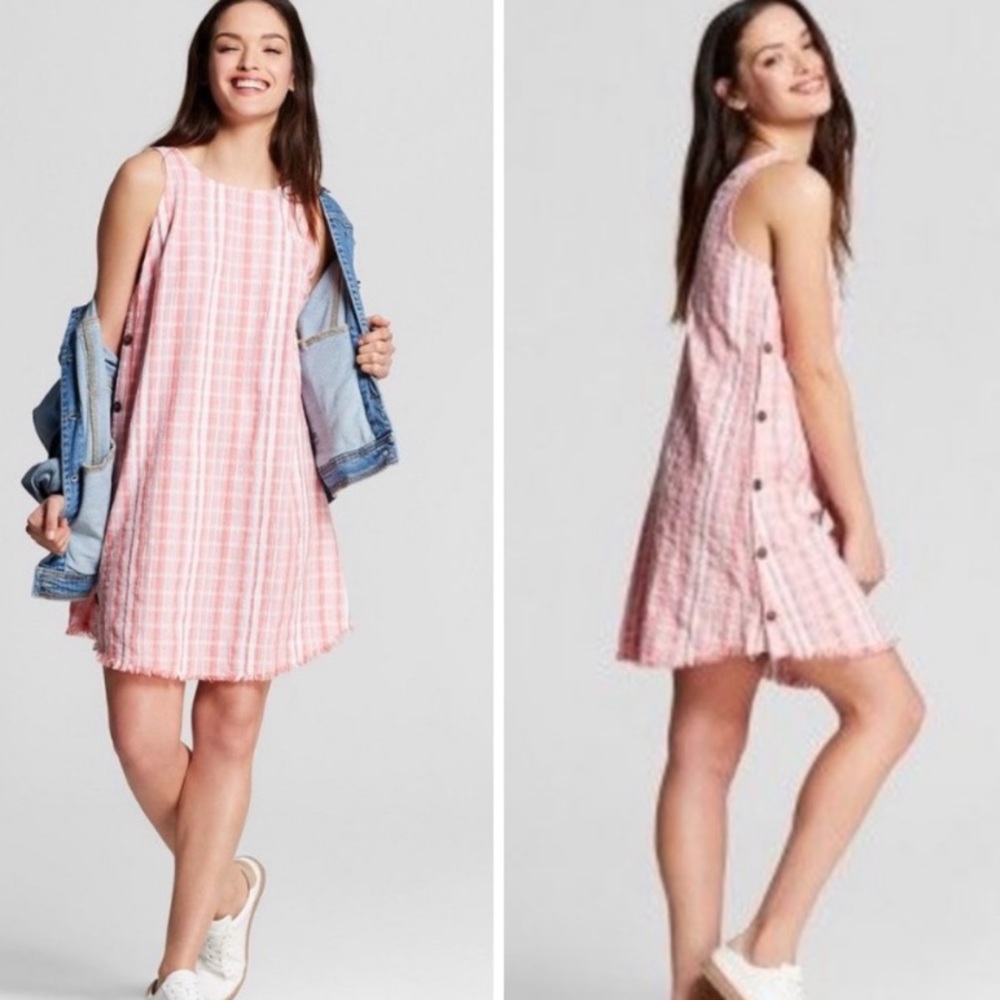 3/$25 UNIVERSAL THREAD Dress